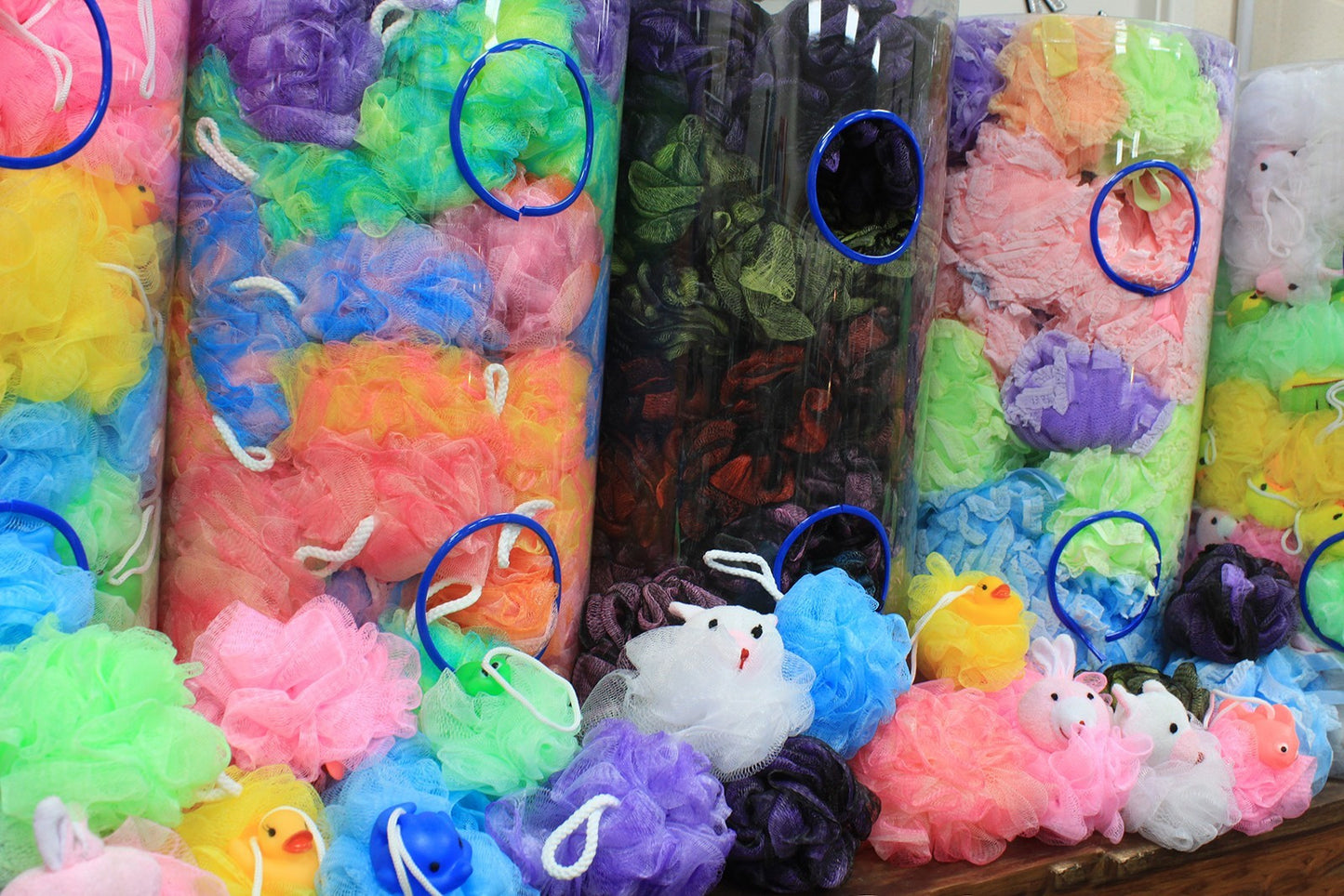 Éponge de bain - Jouet couineur 5 pièces assorties 30 g