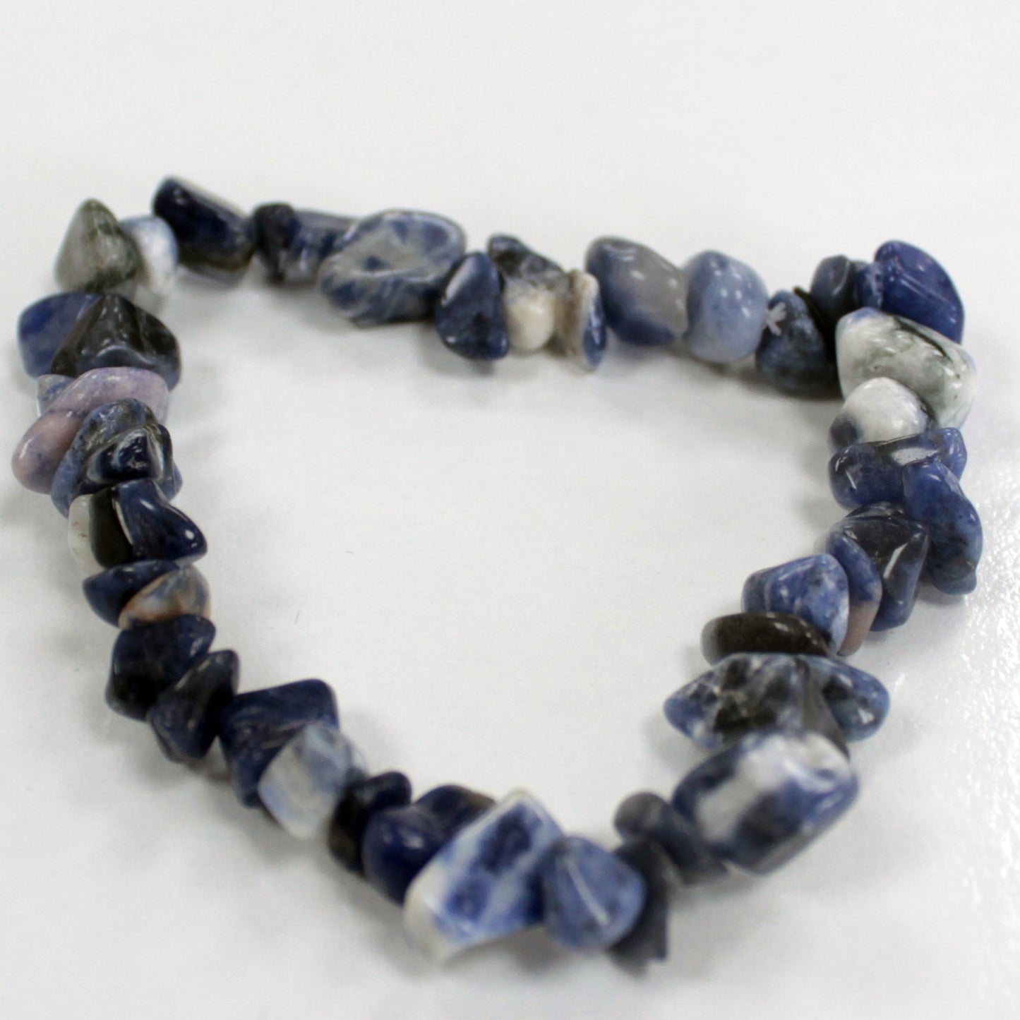 Bracelet en fragments de pierres précieuses - Sodalite