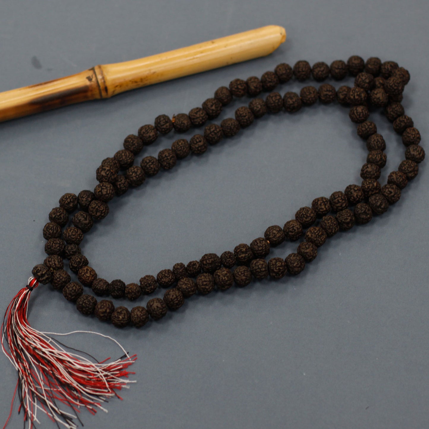 108 Rudraksha Japa Mala - Foncé