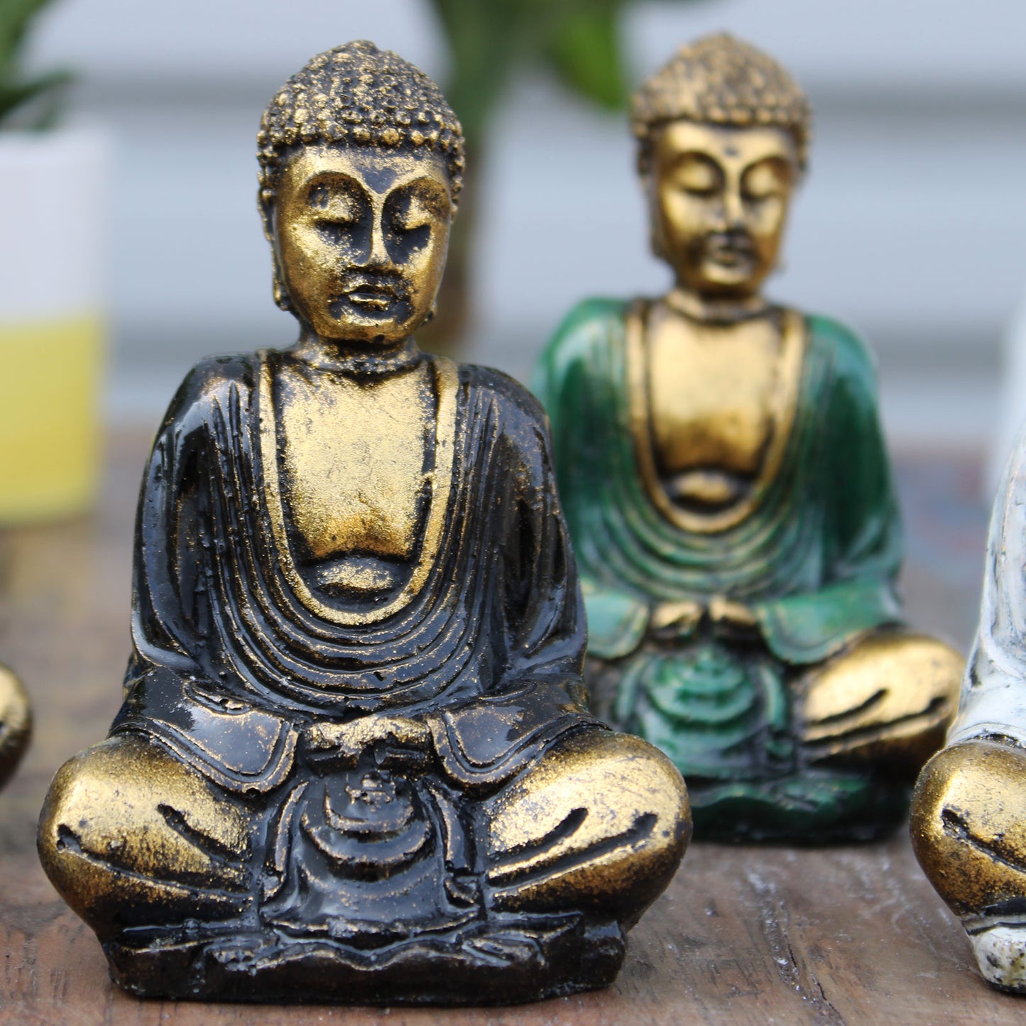 6 x Mini Bouddha doré (couleurs assorties)