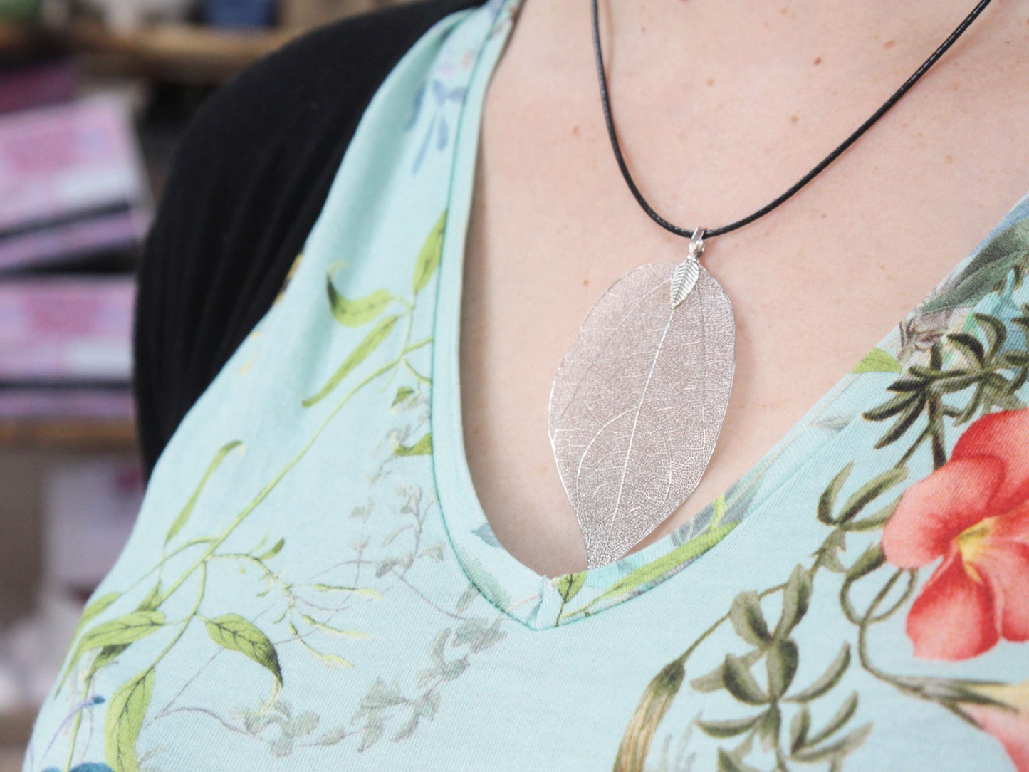 Collier - Feuille de Valeur - Multicolore