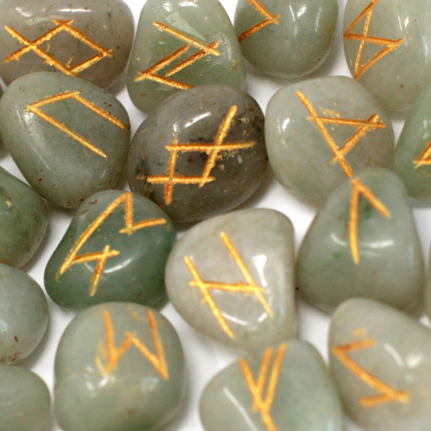 Coffret de runes indiennes en sachets - Aventurine verte