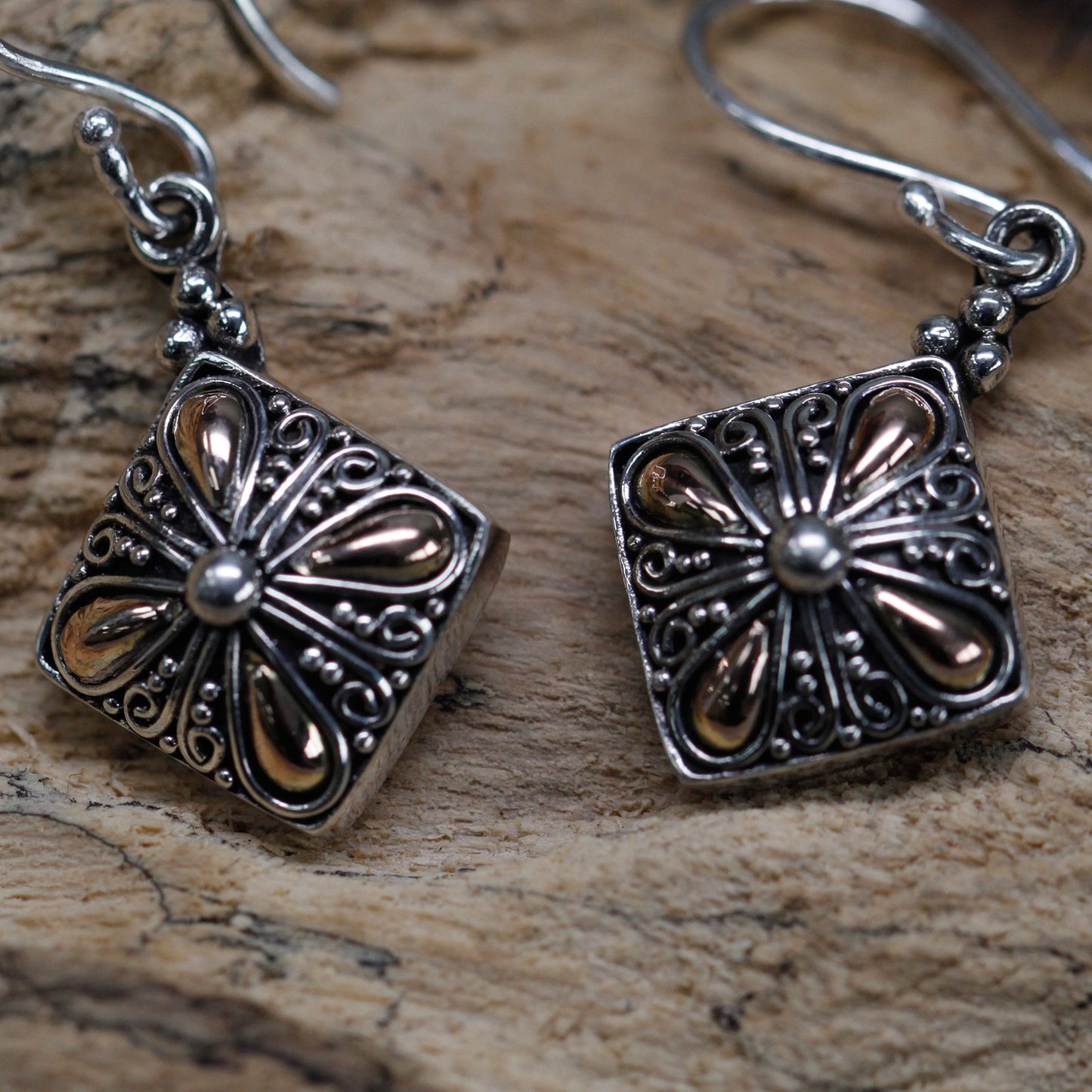 Boucles d'oreilles en argent et or - Goutte carrée