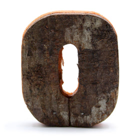Lettre en écorce rustique - « P » (12) - Petite 7 cm