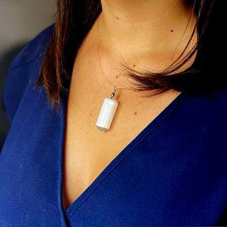 Pendentif en sélénite Oblix