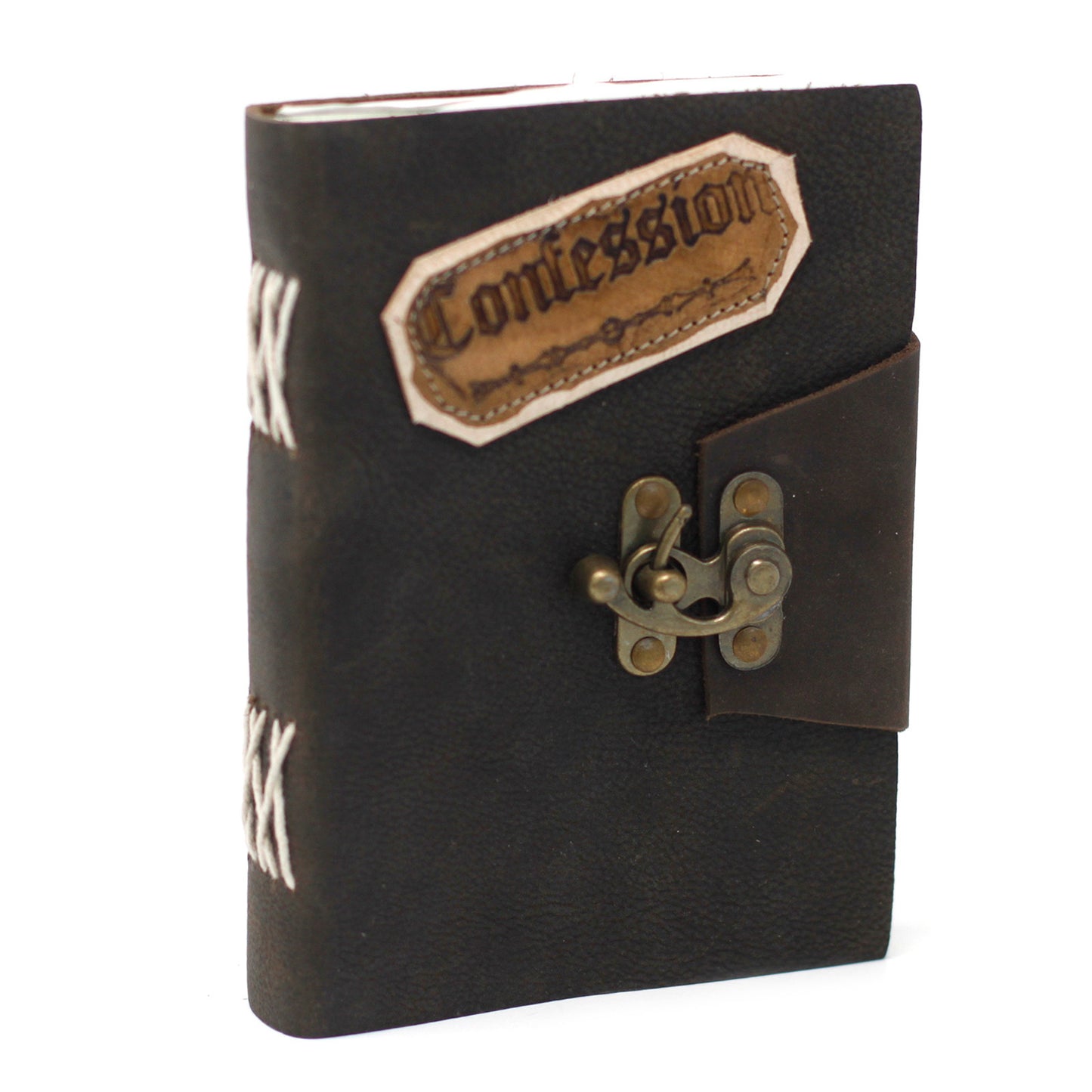 Confessions sur un carnet en cuir