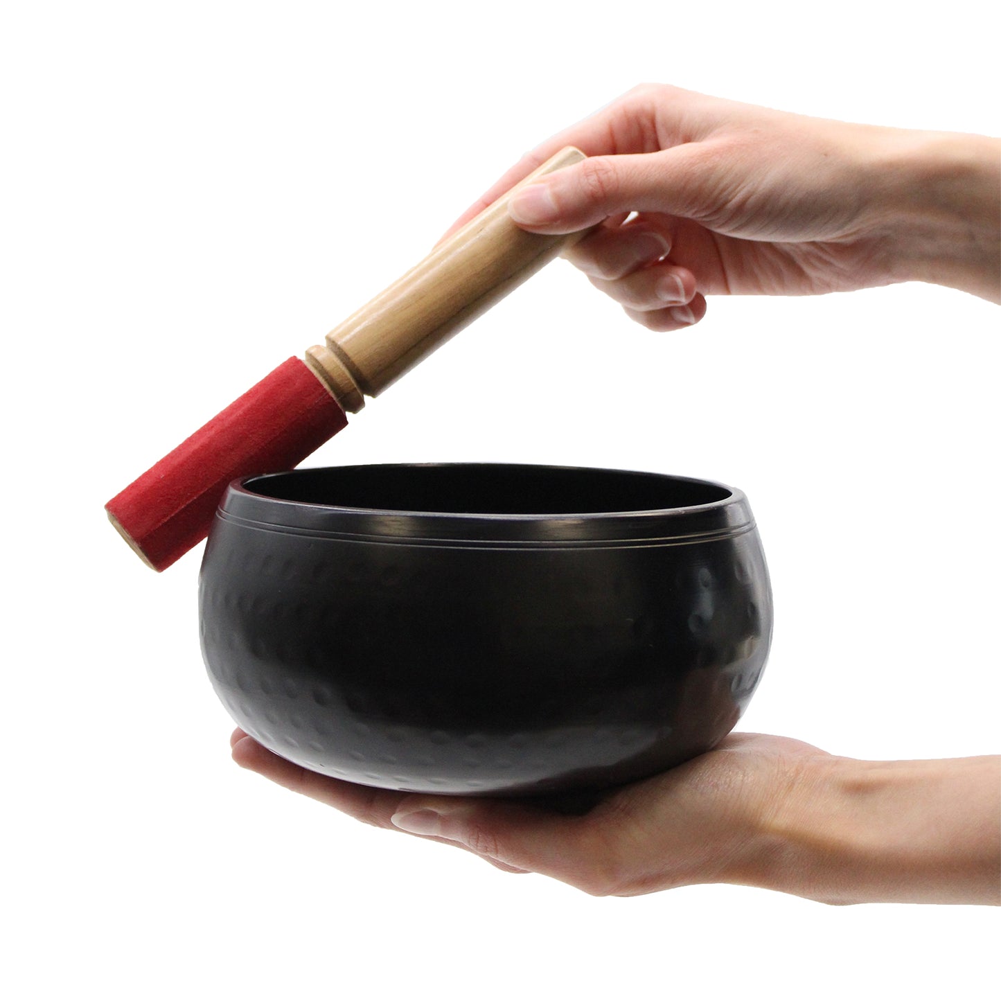 Grand bol noir battu - 18 cm