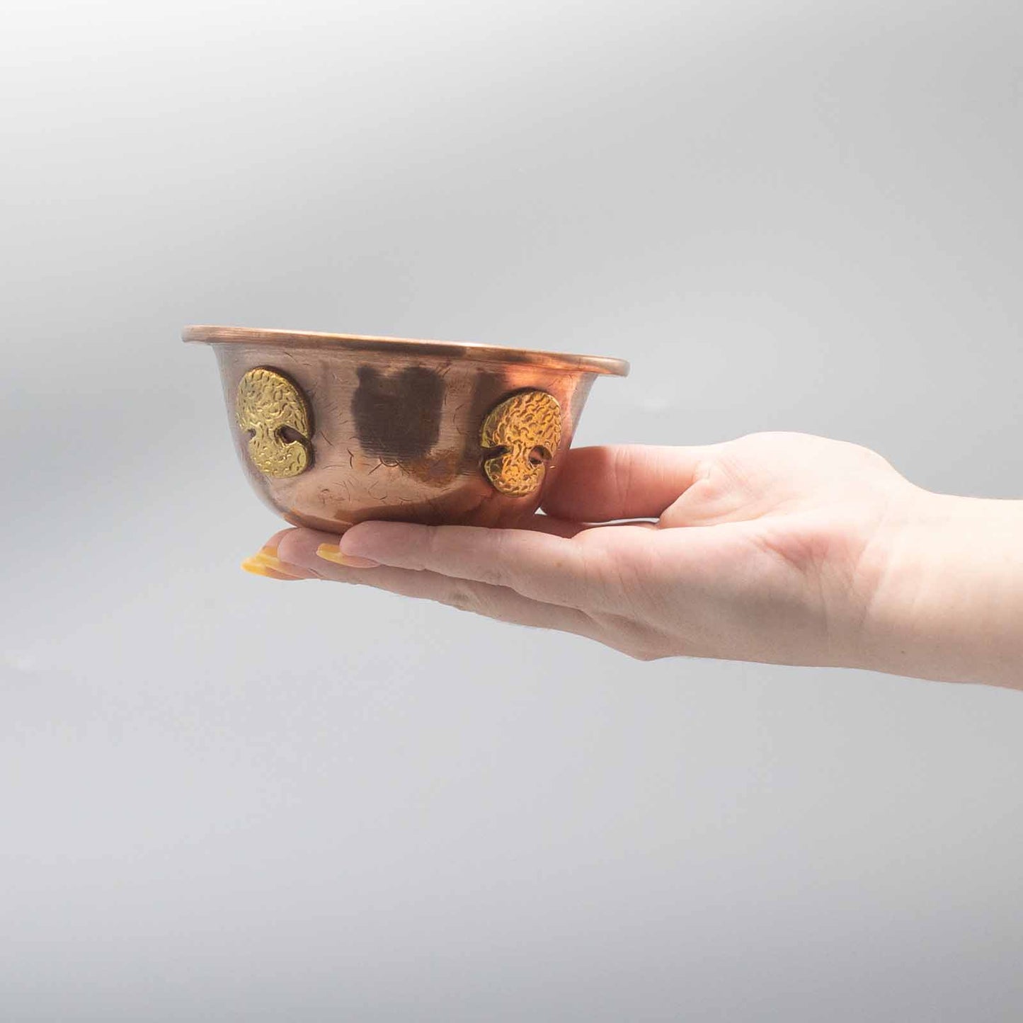 Bol rituel en cuivre avec arbre de vie 12 x 5 cm