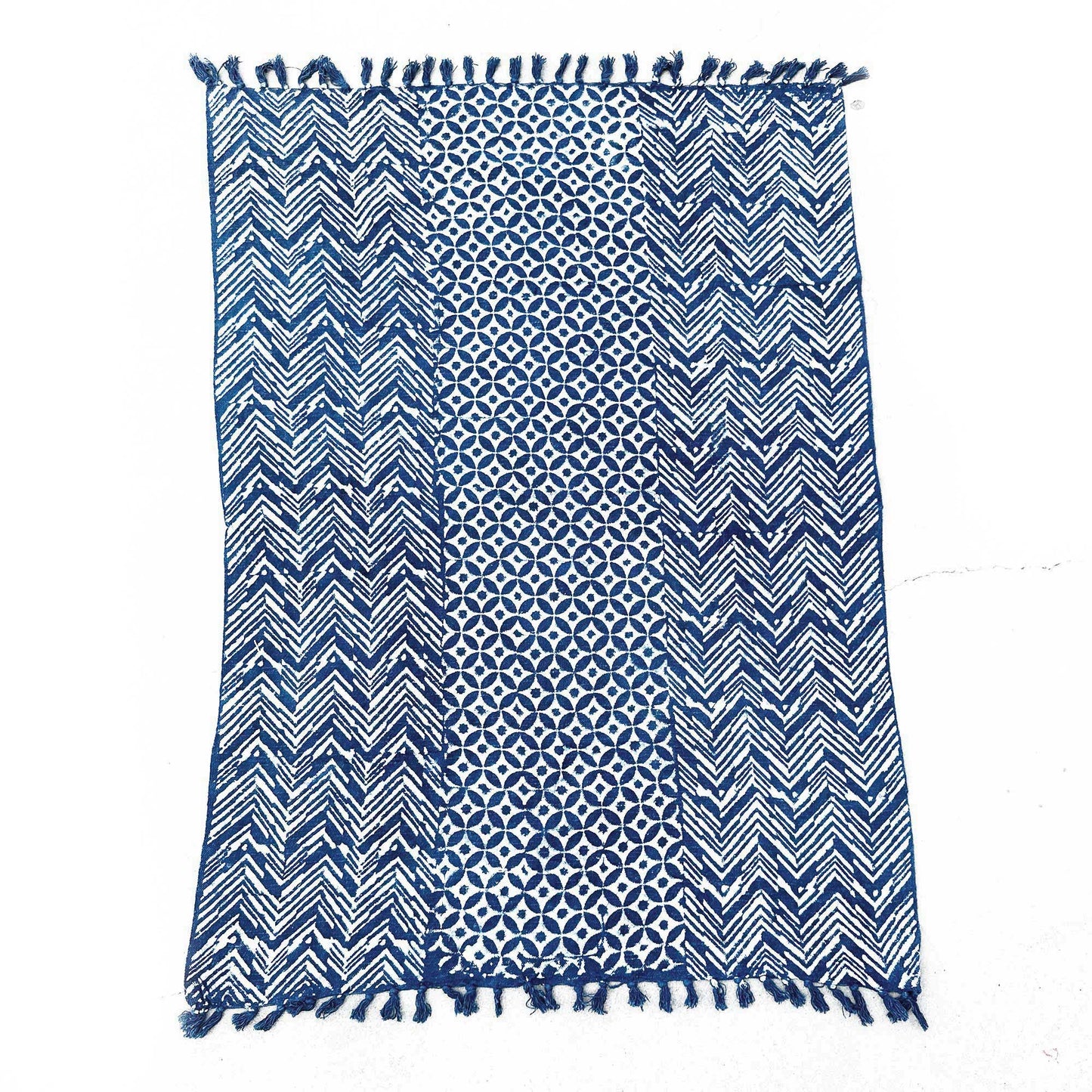 Couverture indigo faite main - 170 x 120 cm - Namoona Waves