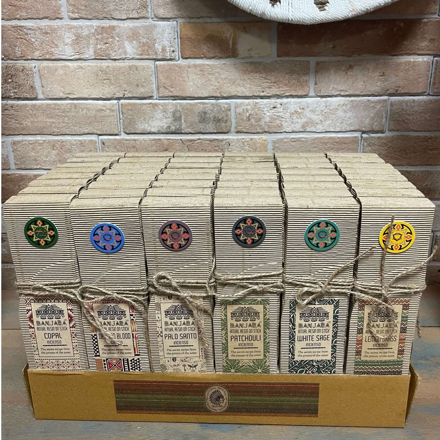 96 bâtonnets rituels en résine - Pack (8 x 12 parfums)