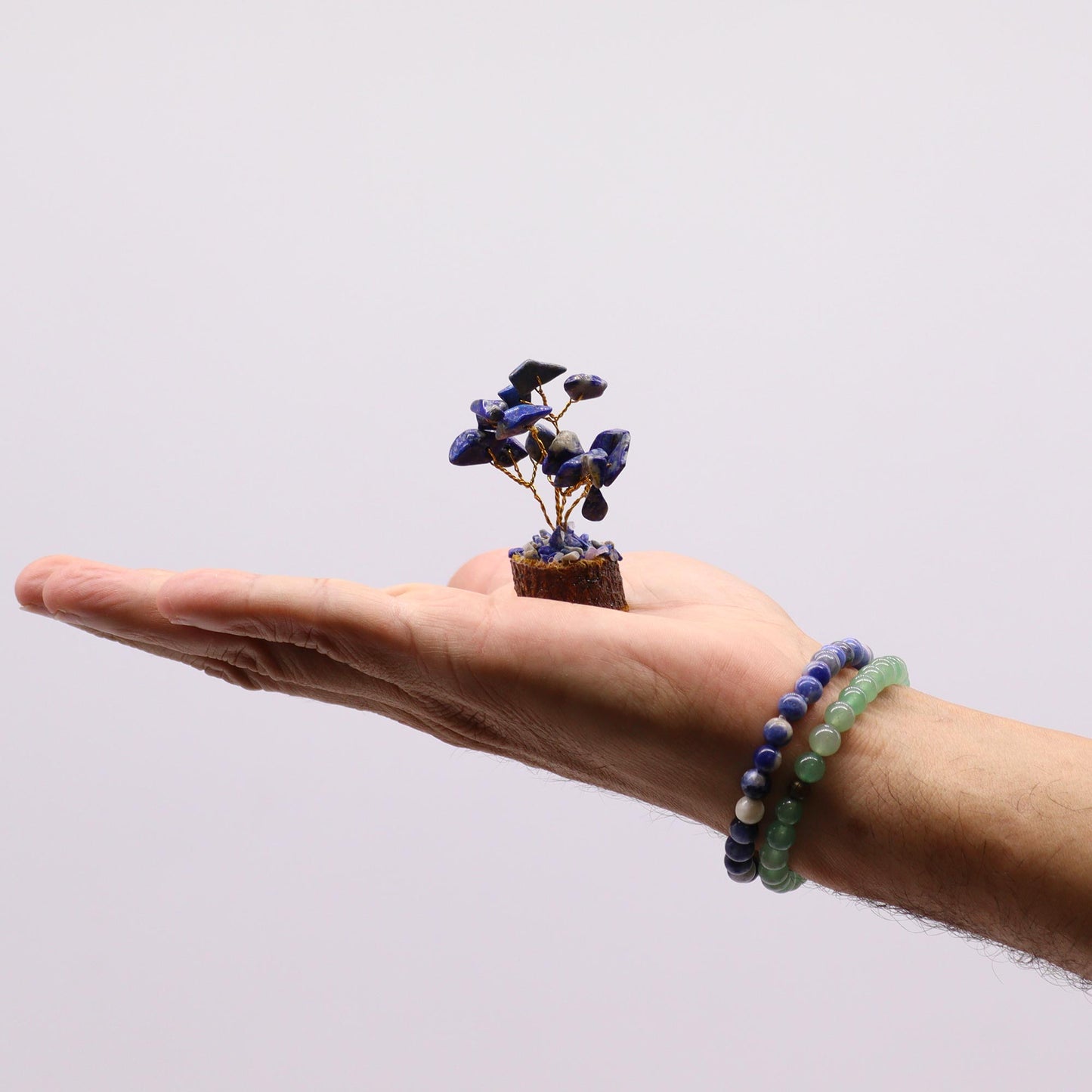 Mini arbre à pierres précieuses sur socle en bois - Sodalite (15 pierres)