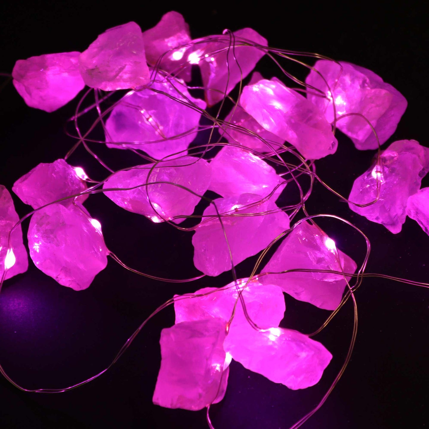 Lumières d'enchantement de pierres précieuses - Quartz rose