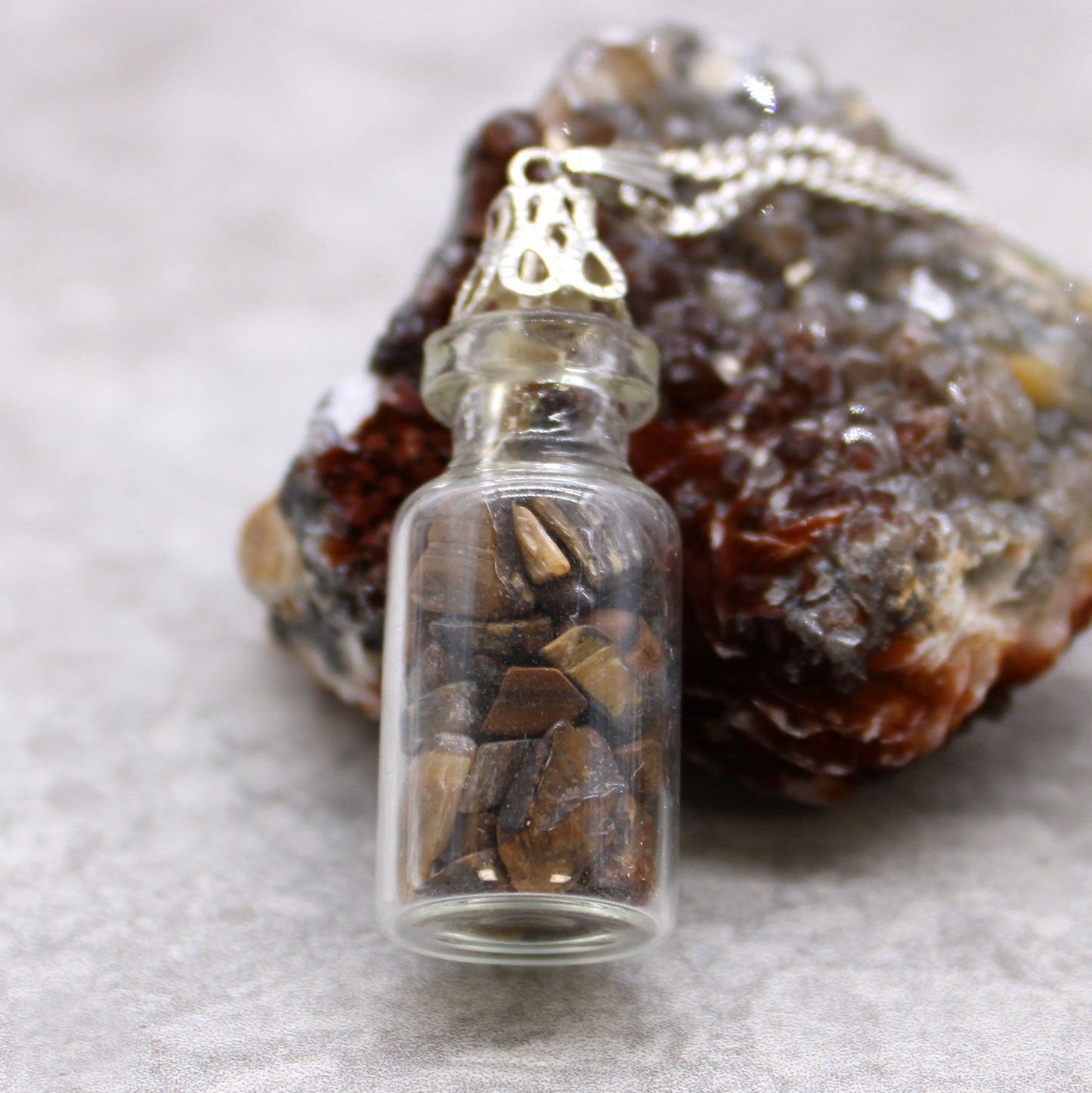 Collier de pierres précieuses en bouteille - Œil de tigre