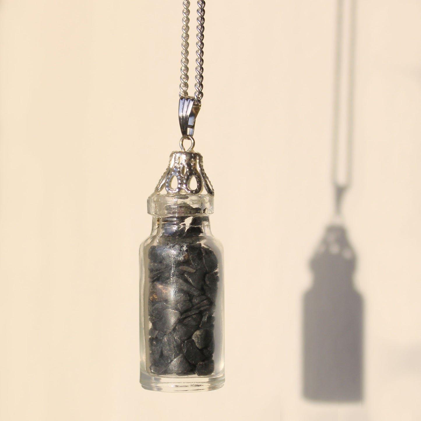 Collier en pierres précieuses en bouteille - Onyx noir