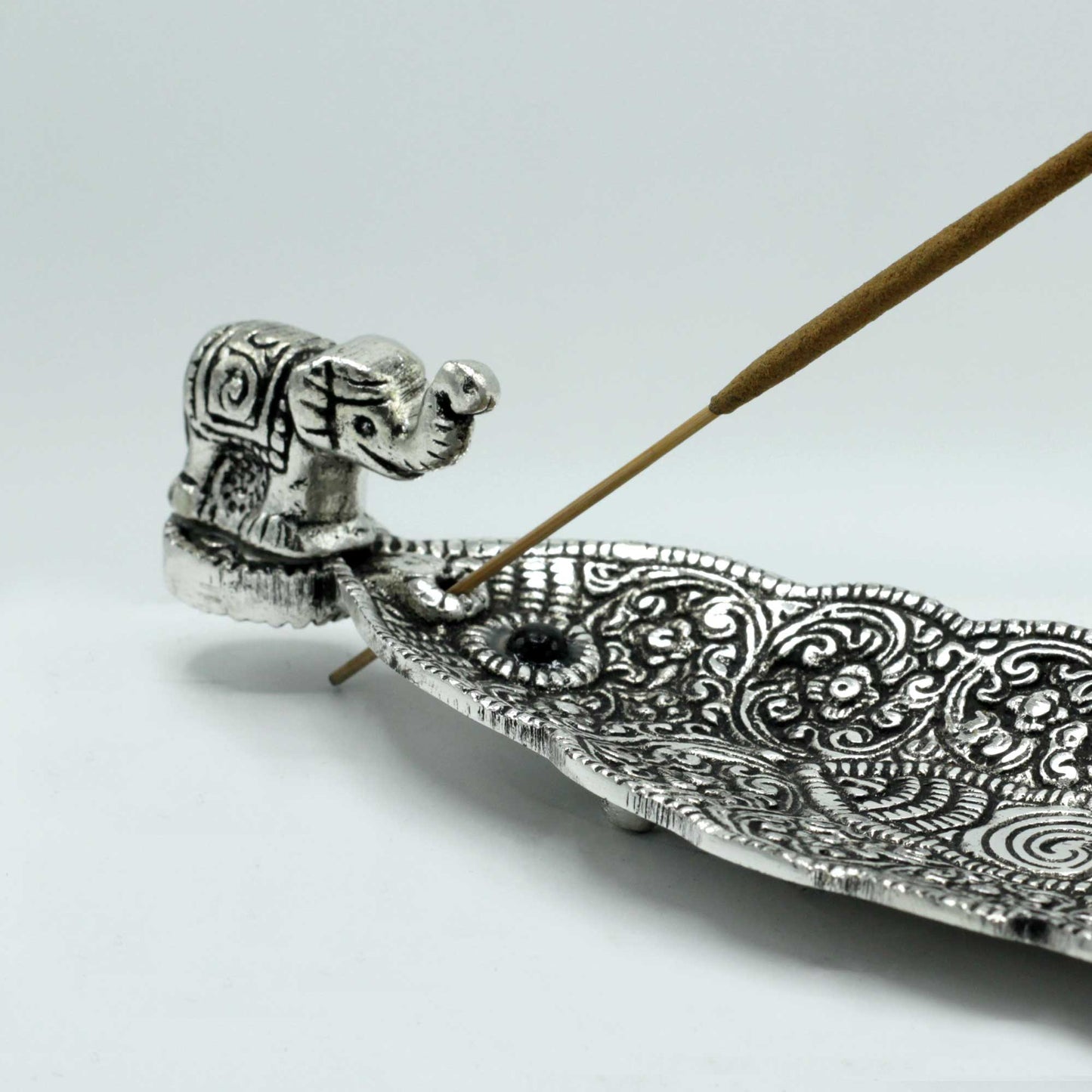 Langer Räucherstäbchenhalter Elefant Poliertes Aluminium 20cm