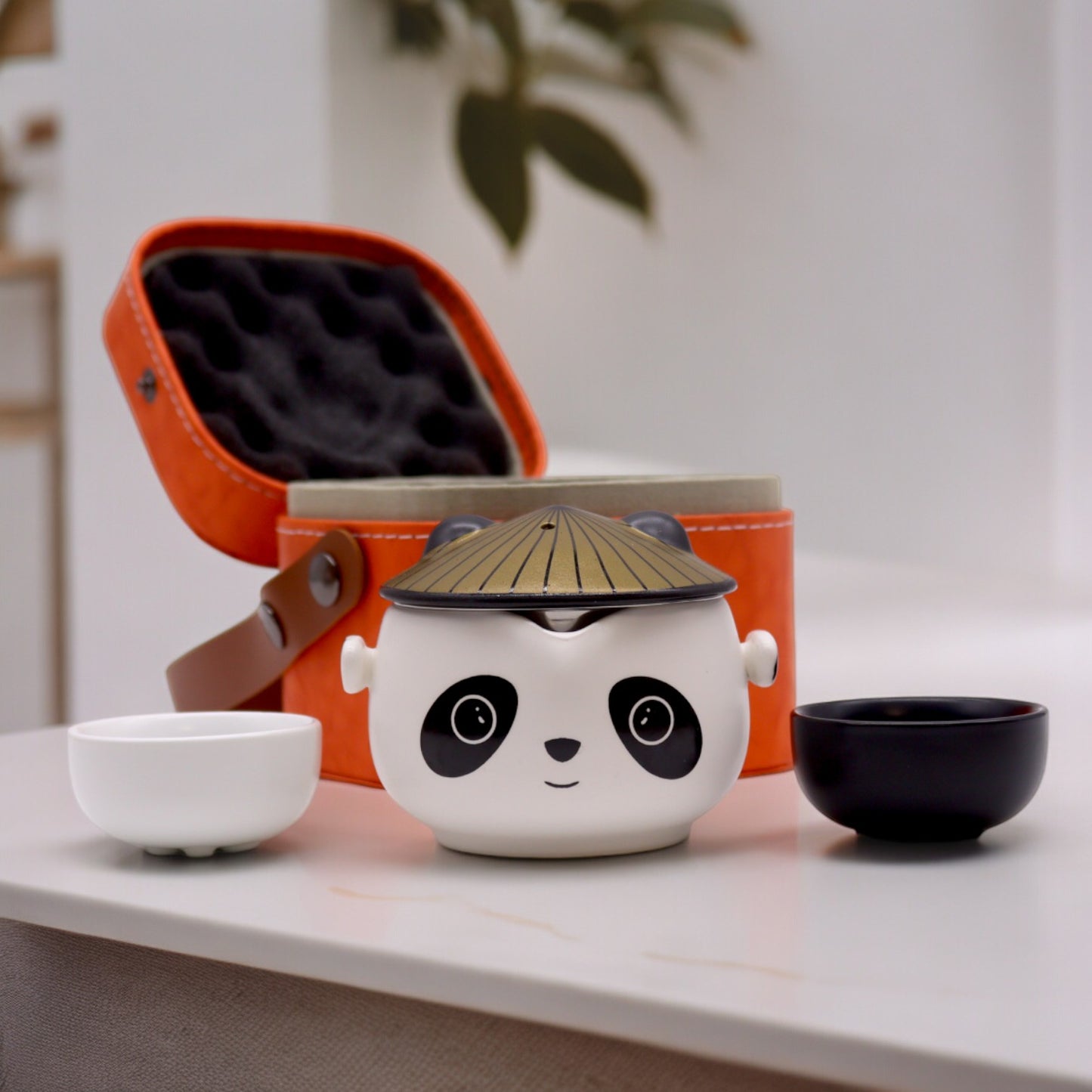 Panda-Teekannen-Set – Zwei Tassen und Reiseetui