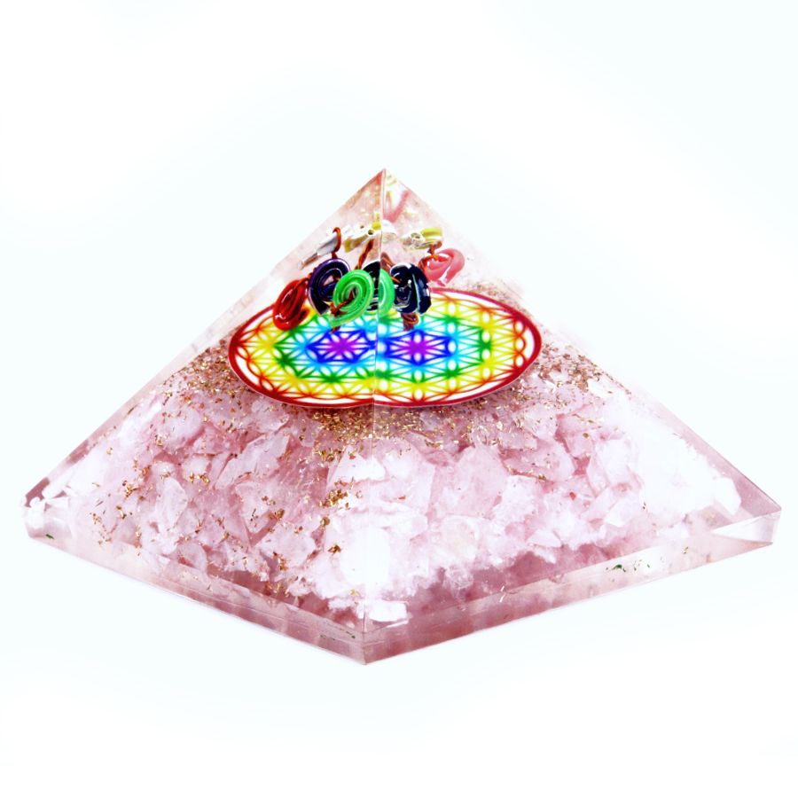 Pyramide d'orgonite Lrg 70 mm - Gemmes des chakras - Quartz rose Fleur de vie arc-en-ciel - 70 mm