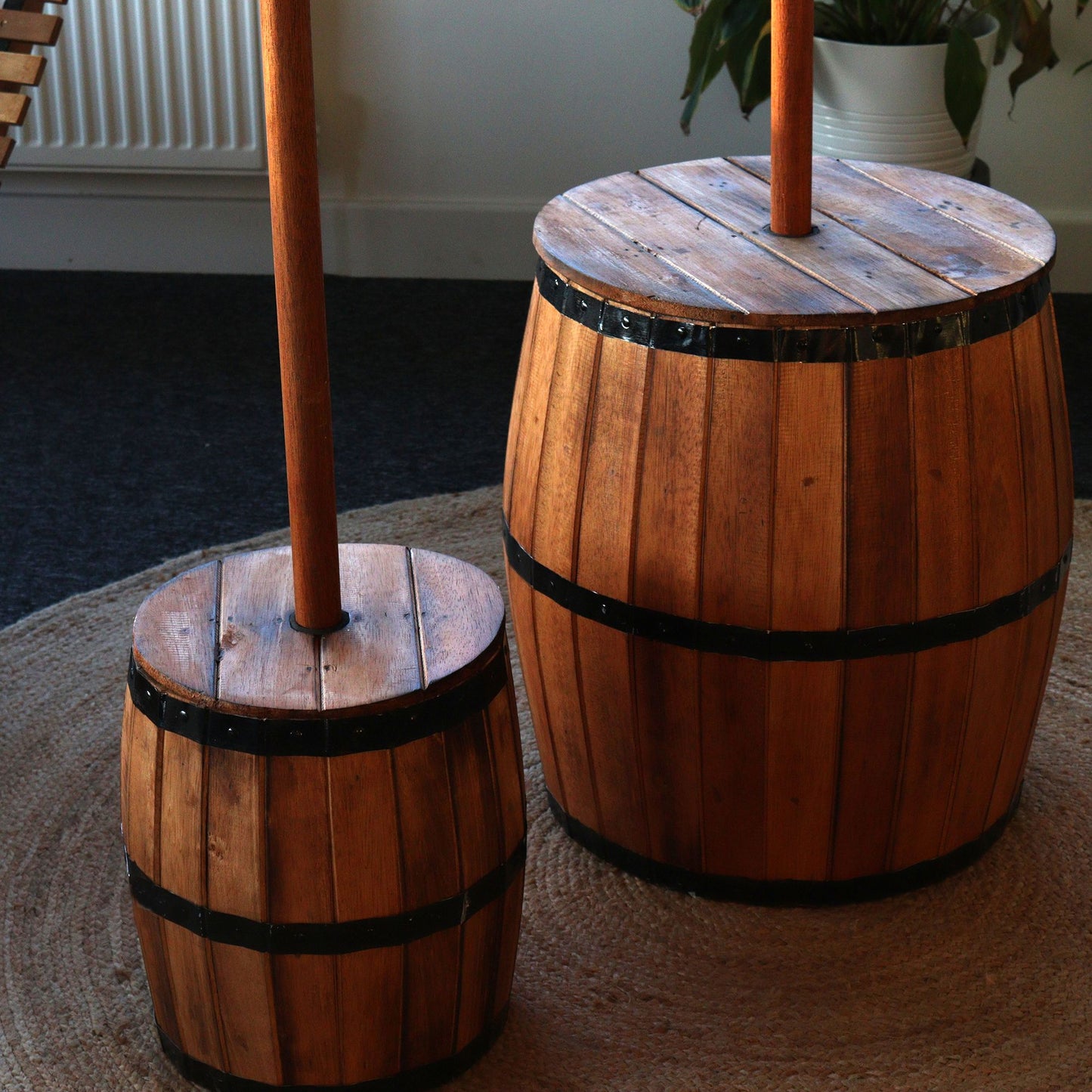 Table et porte-parapluie pour fûts de bière - Naturel