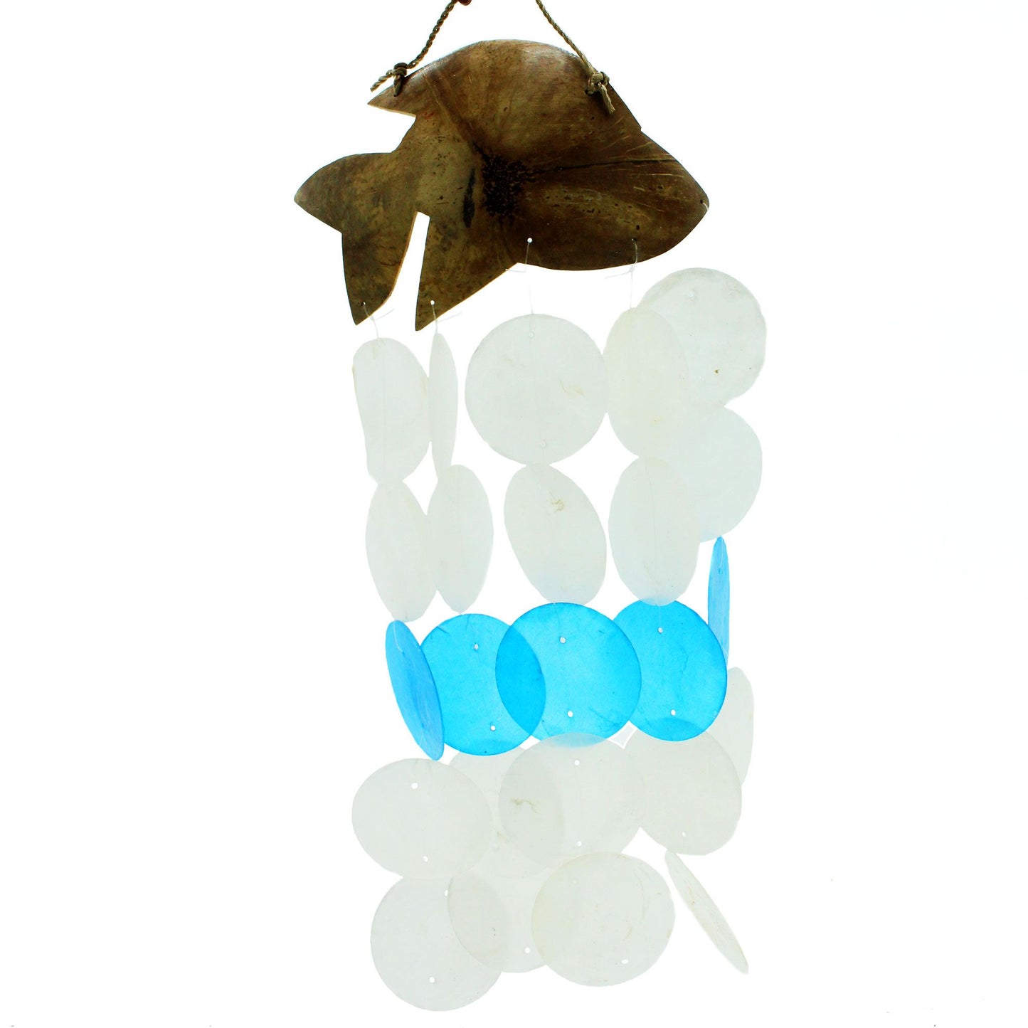 Carillons éoliens en noix de coco et capiz - Dauphins bleus - 30 cm