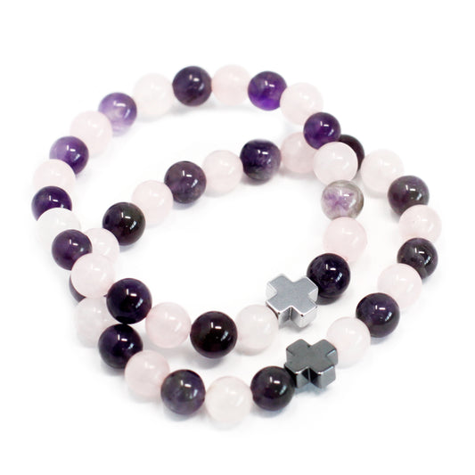 2 bracelets en pierres précieuses - Amour