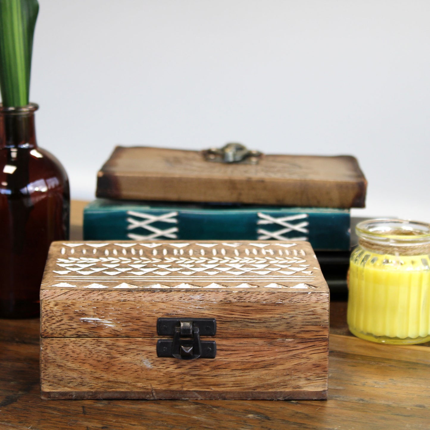 Boîte en bois blanche - Boîte à pilules de style slave 6x4