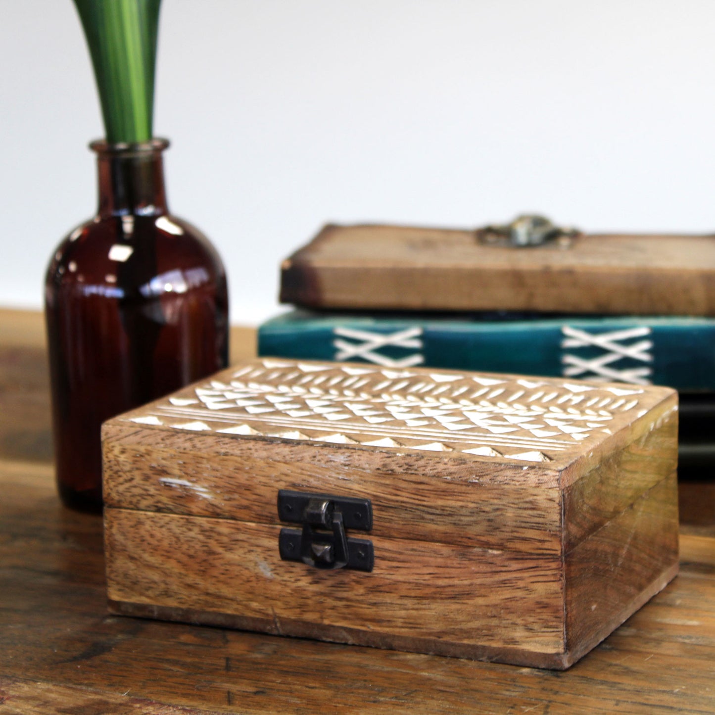 Boîte en bois blanche - Boîte à pilules de style slave 6x4