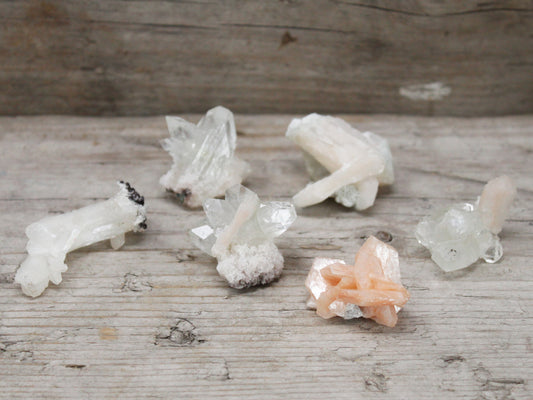 Combinaison de stilbite et d'apophyllite 20-30 mm