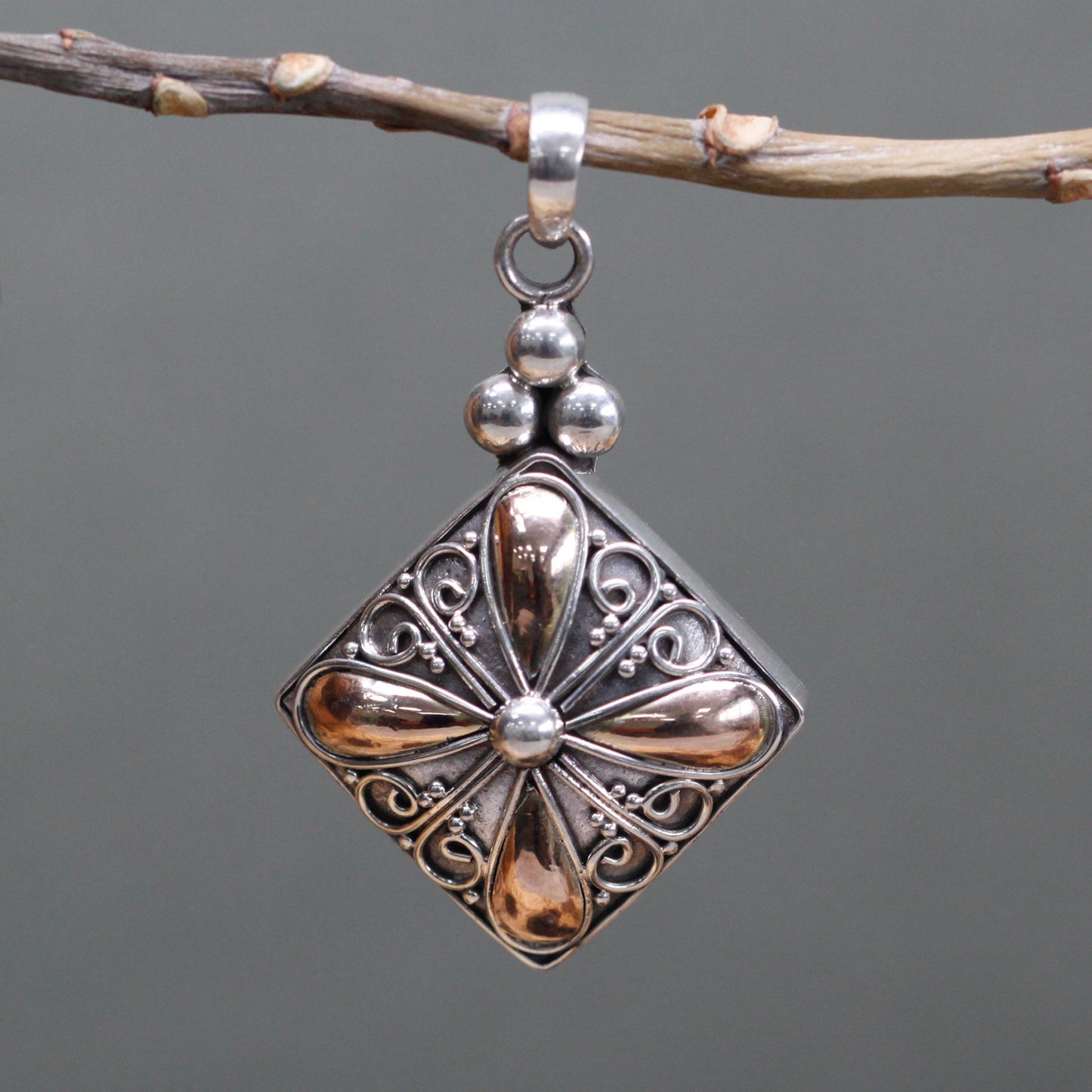 Pendentif en argent et or - Goutte carrée