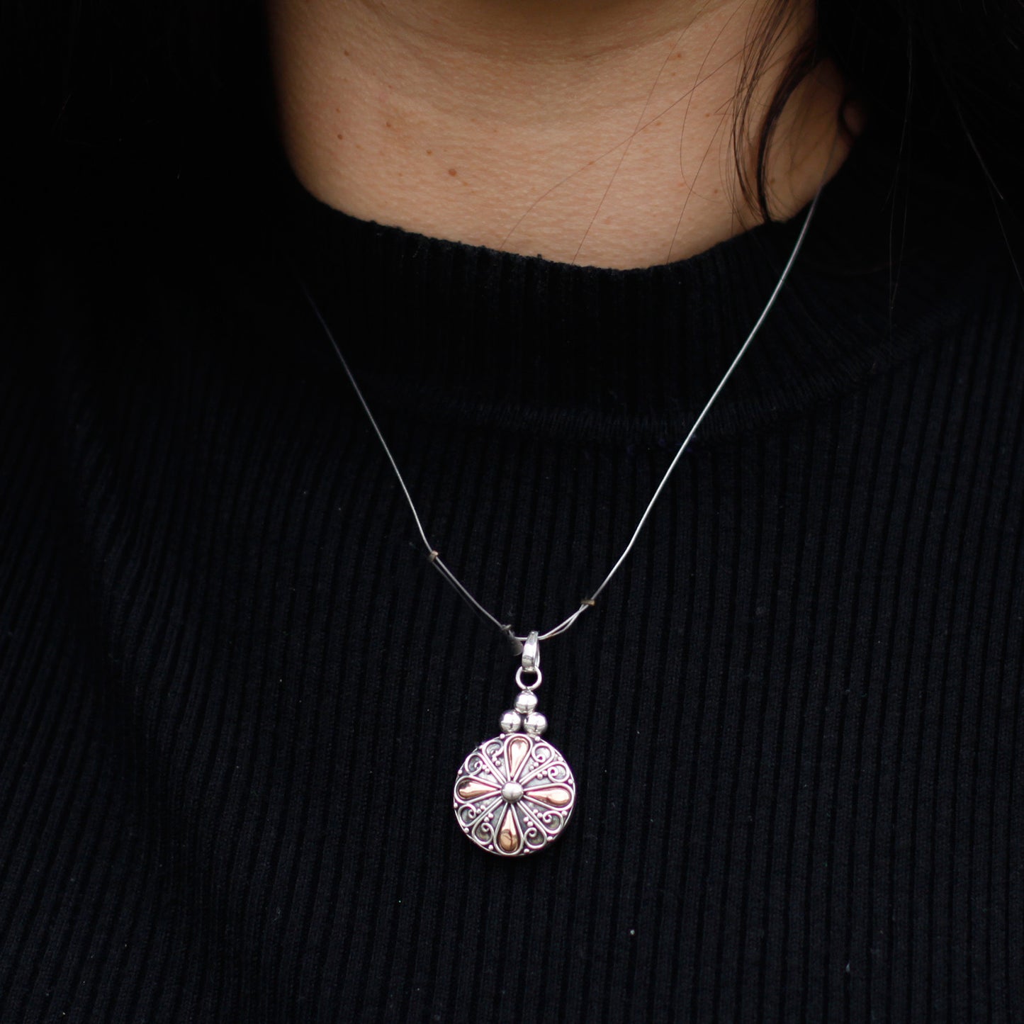 Pendentif en argent et or - Rond classique