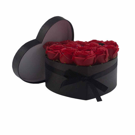 Coffret cadeau - Fleur de savon 13 roses rouges - Cœur