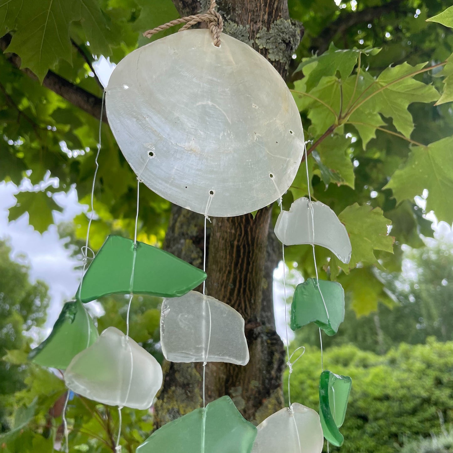 Carillon éolien en verre recyclé - Vert et blanc