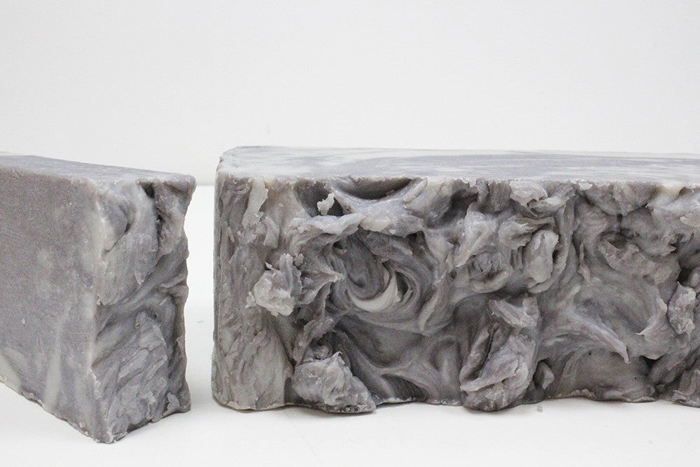 Barre de savon à la boue de la mer Morte