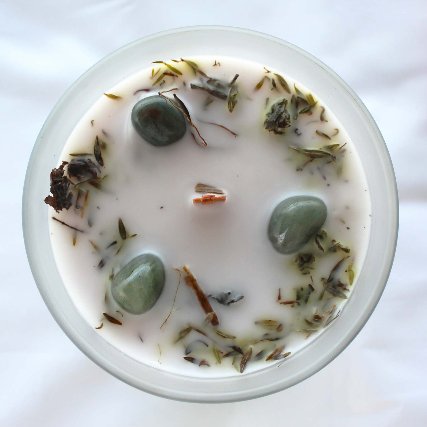 Bougie en pierres précieuses patchouli et aventurine verte - Bonne chance