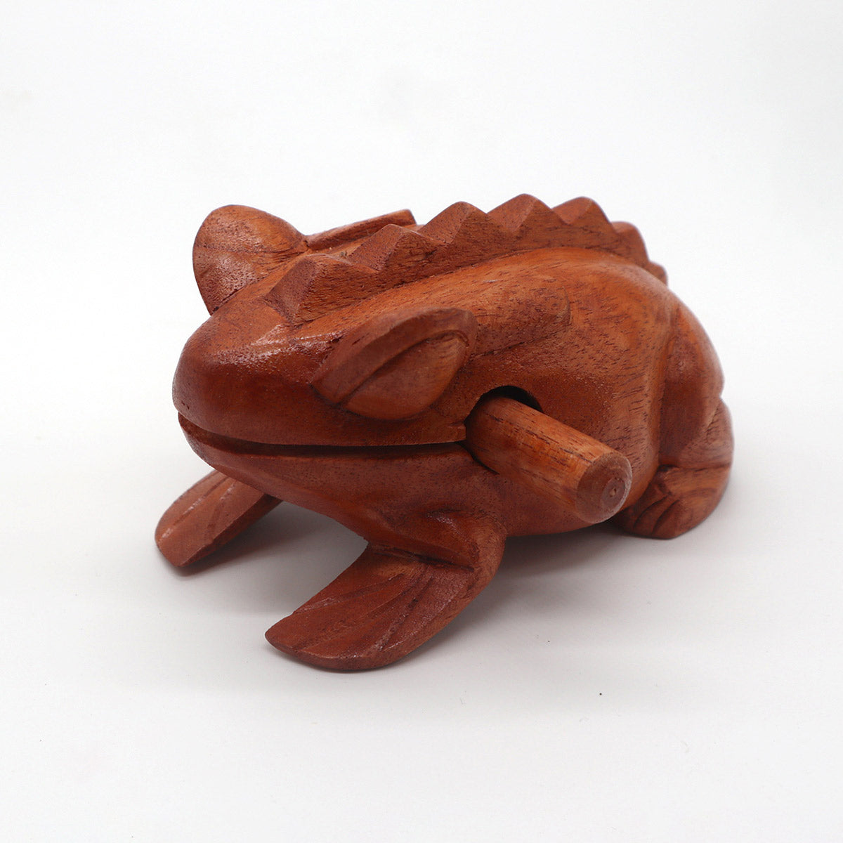 Petite grenouille de cuisine en bois