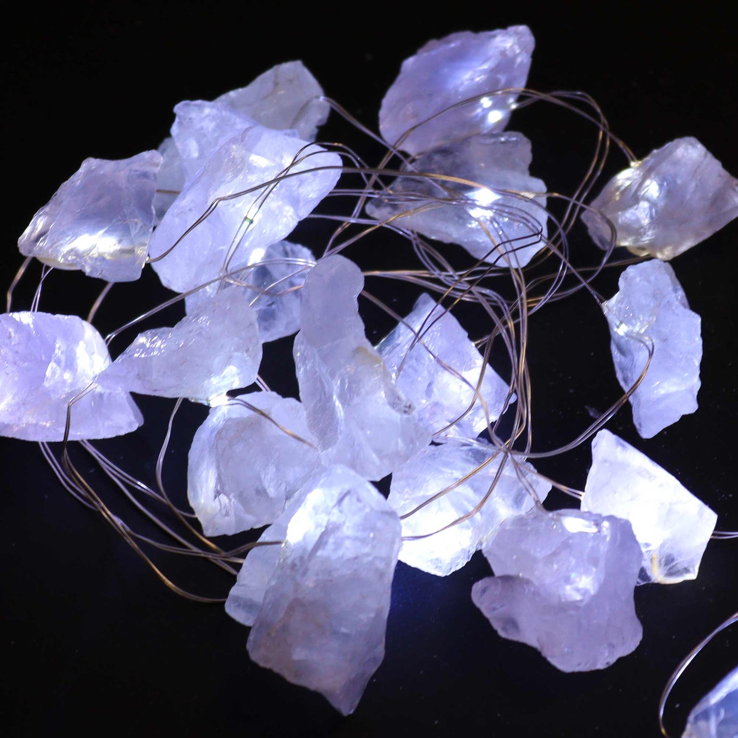 Lumières d'enchantement de pierres précieuses - Quartz de roche