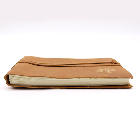 Carnet de voyage en cuir
