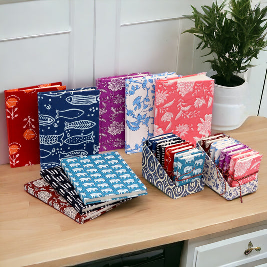 8 x Carnets en coton à imprimé floral 7x10 cm (pack de présentation)