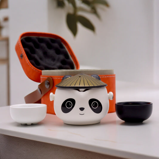 Panda-Teekannen-Set – Zwei Tassen und Reiseetui