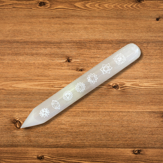 Baguette de sélénite - 16 cm (une extrémité) 7 Chakra