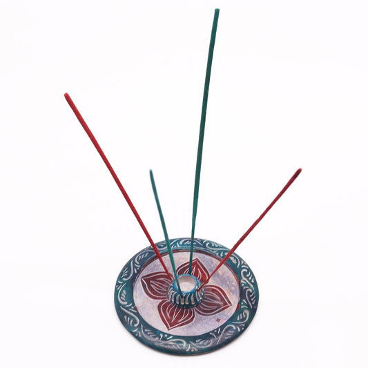 Porte-encens en forme de disque en stéatite 12 cm - Quatre pétales (cône et porte-encens)