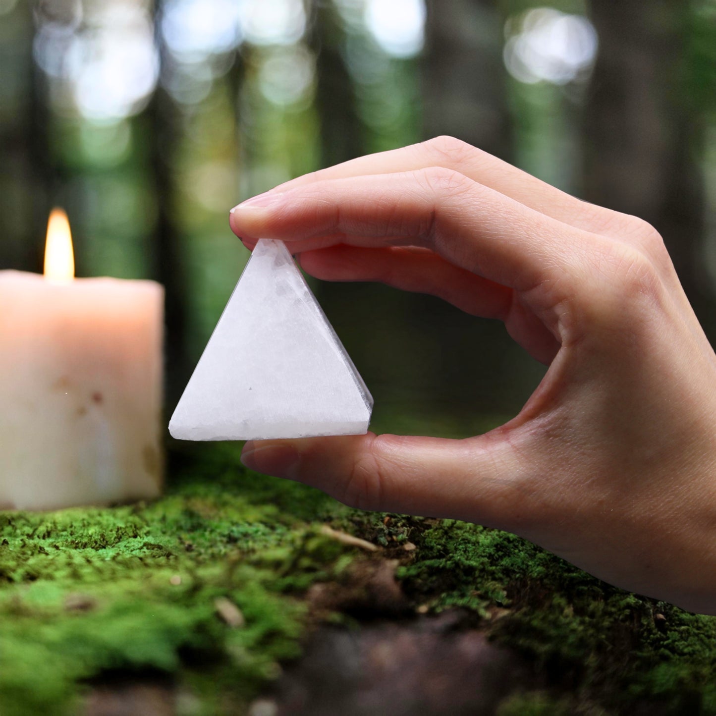 Pyramide de sélénite - 5 cm