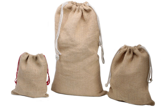 BOÎTE Avec petit sac en jute - 180x220mm