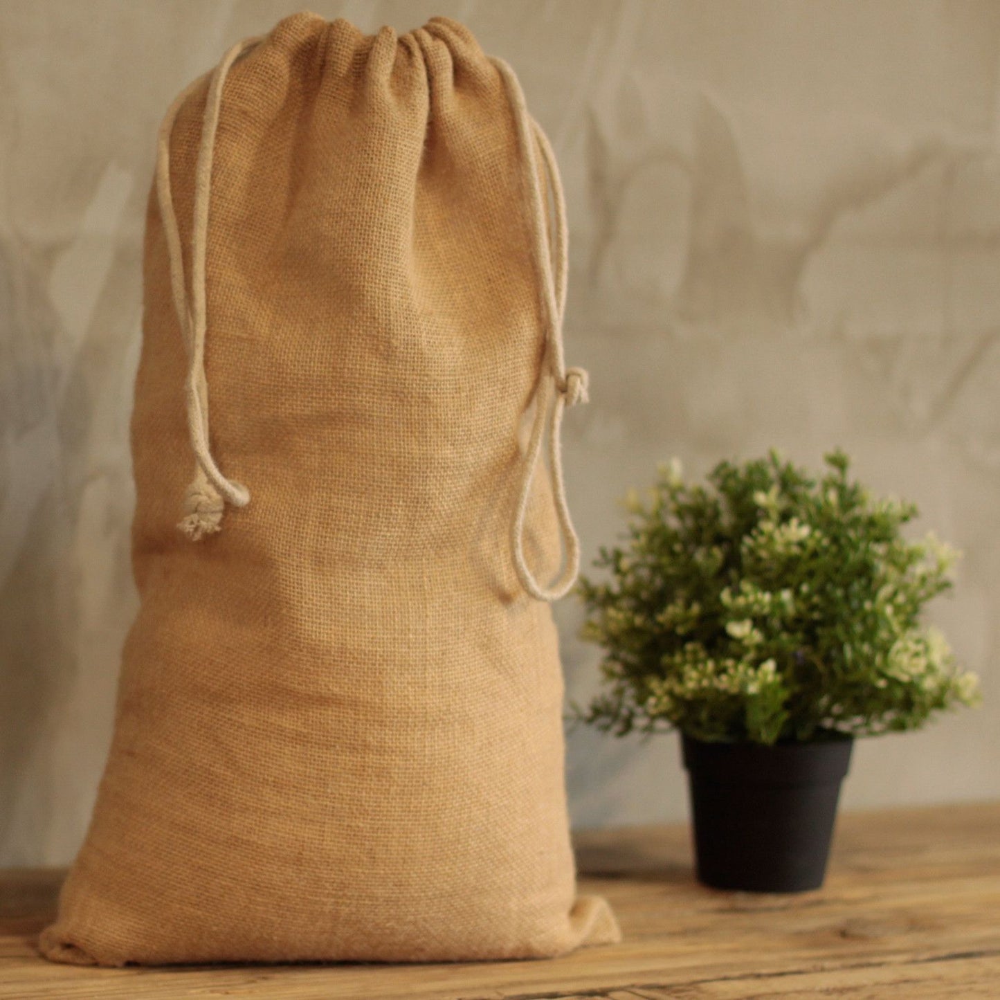 BOÎTE avec grand sac en jute 300 x 400 mm - Sans ficelle